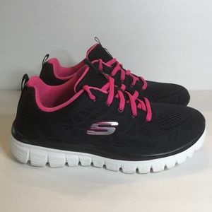 New SKECHERS